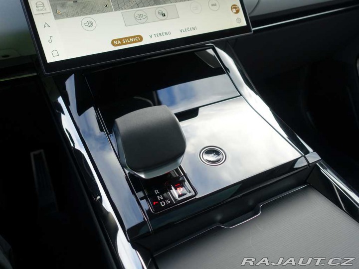 Land Rover Range Rover Sport Dynamic SE D250 2025