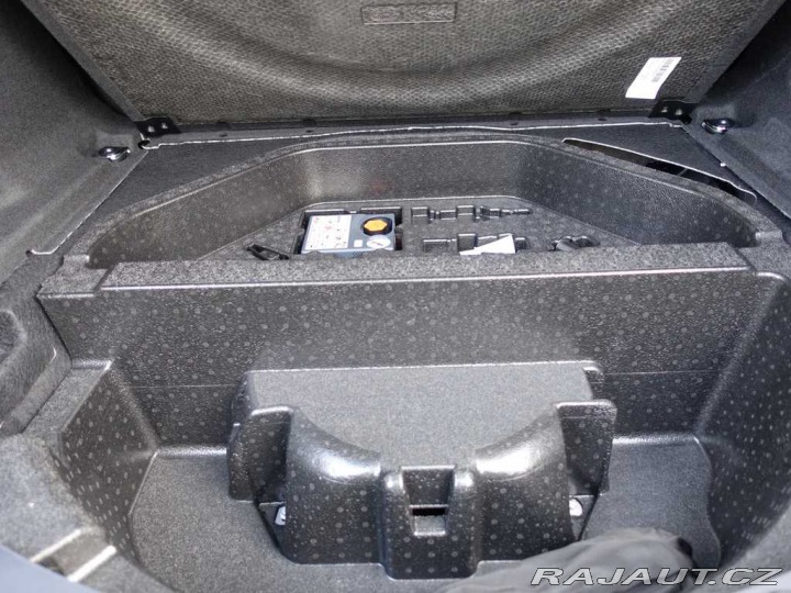 Land Rover Range Rover Sport Dynamic SE D250 2025