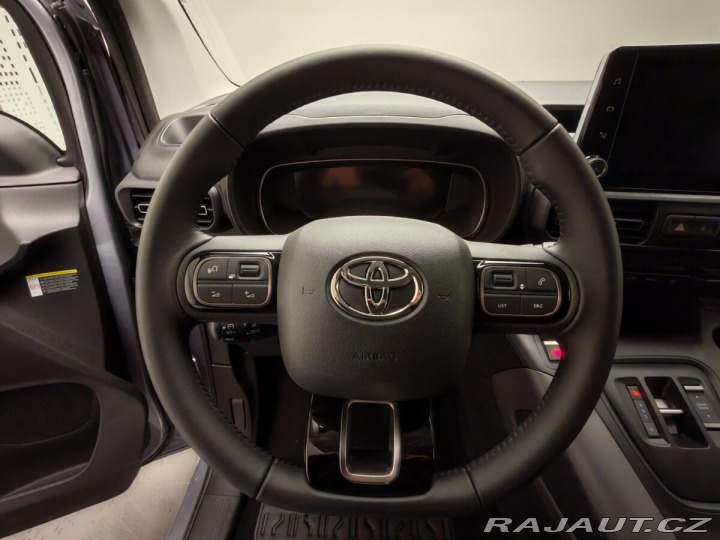 Toyota ProAce City Verso Full Electric 50kWh 5D LW 2022