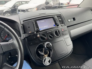 Volkswagen Multivan 7 MÍST 2,5 TDI 9 KW TAŽNÉ 2009