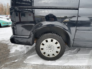 Volkswagen Multivan 7 MÍST 2,5 TDI 9 KW TAŽNÉ 2009