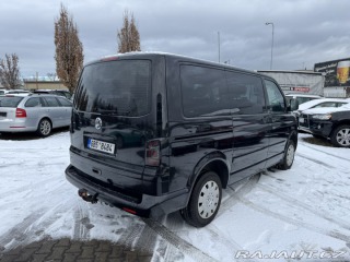 Volkswagen Multivan 7 MÍST 2,5 TDI 9 KW TAŽNÉ 2009