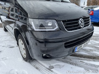 Volkswagen Multivan 7 MÍST 2,5 TDI 9 KW TAŽNÉ 2009