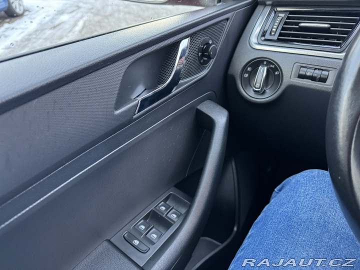 Škoda Rapid 1,2 TSI 63 KW KM STK SK 2013
