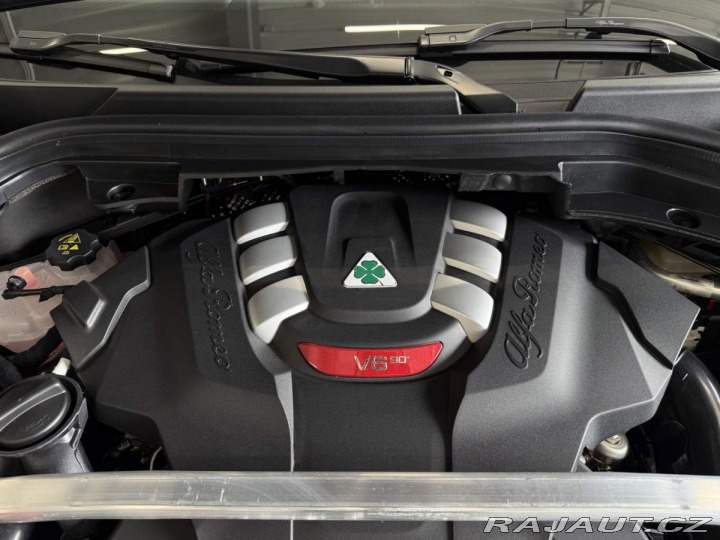 Alfa Romeo Stelvio Quadrifoglio Supersport 2 2024