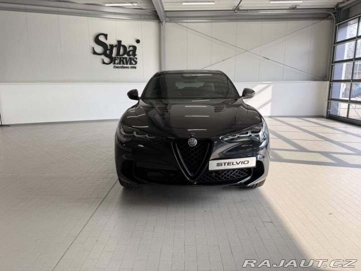 Alfa Romeo Stelvio Quadrifoglio Supersport 2 2024