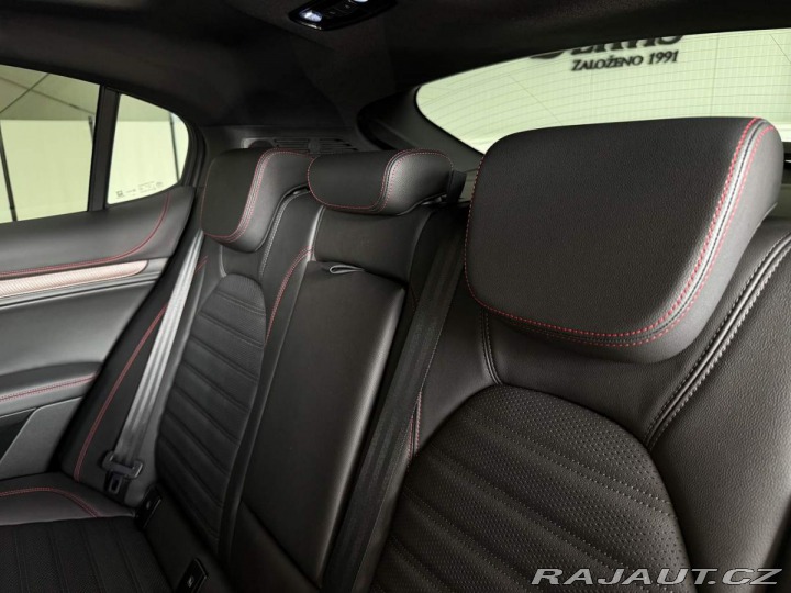 Alfa Romeo Stelvio Quadrifoglio Supersport 2 2024