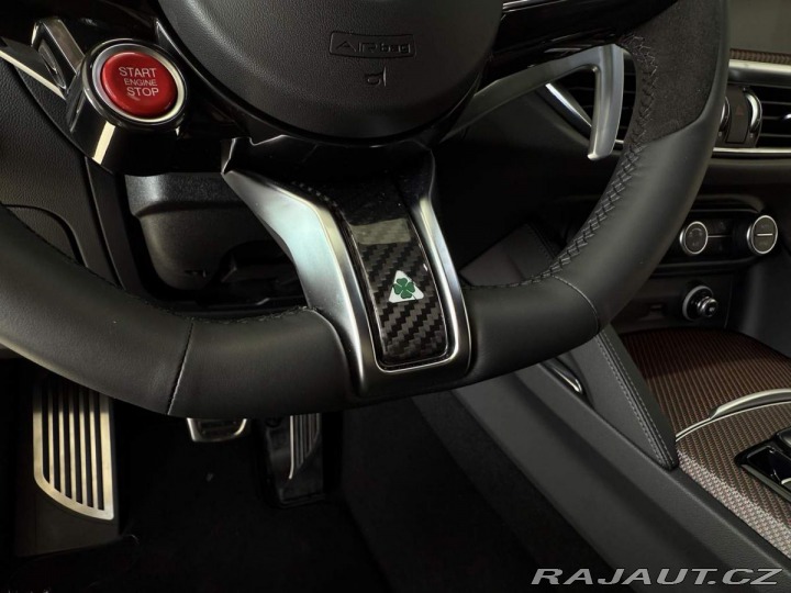 Alfa Romeo Stelvio Quadrifoglio Supersport 2 2024