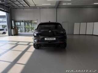 Alfa Romeo Stelvio Quadrifoglio Supersport 2 2024