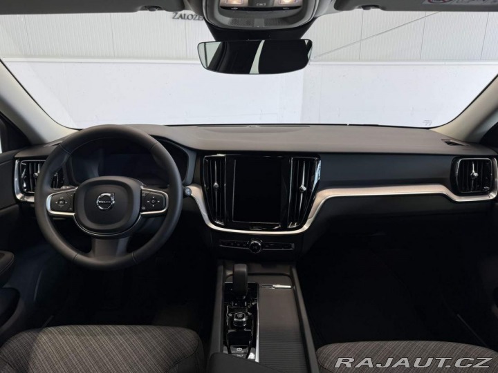 Volvo V60 B4 2.0L 197+14 HP AT7 FWD 2025