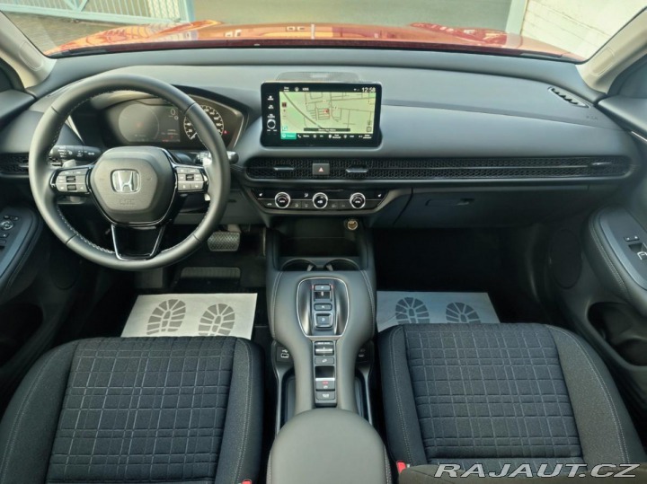 Honda ZR-V 2.0eHEV 135kW ELEGANCE SK 2025