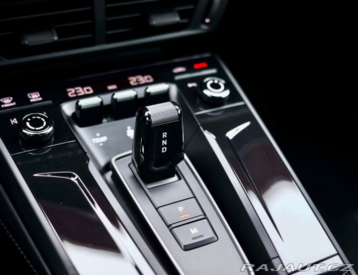 Porsche 911 992.2 Carrera *FACELIFT! 2024
