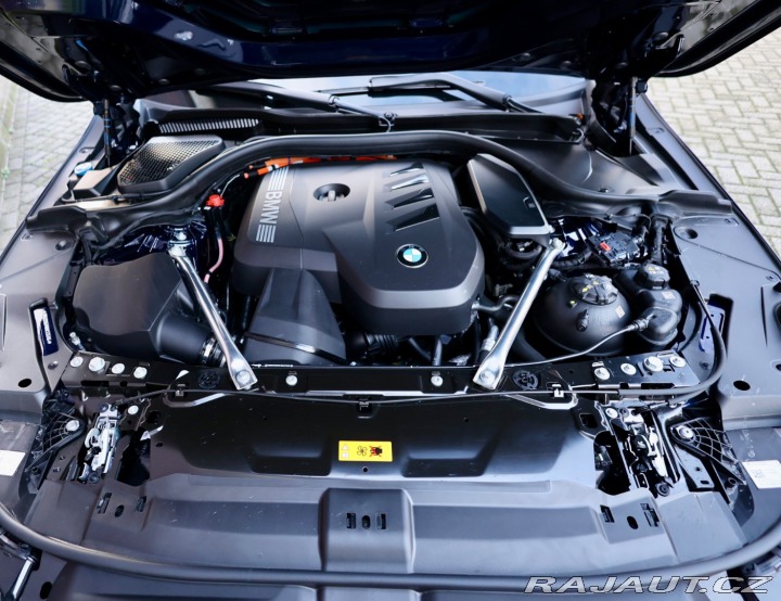 BMW 5 Touring 530e xDrive M SP 2024