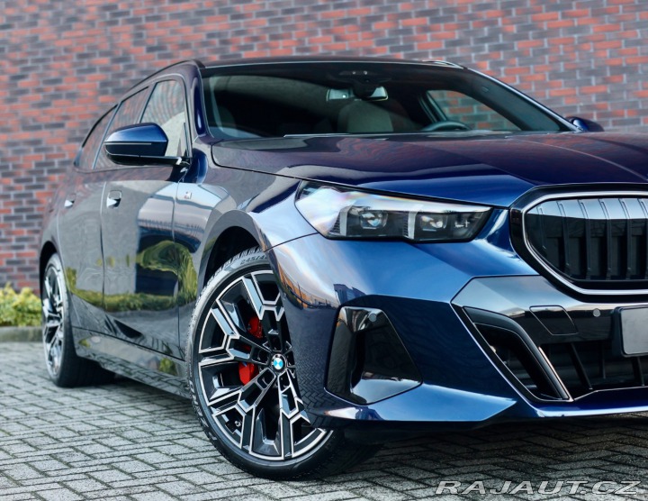 BMW 5 Touring 530e xDrive M SP 2024