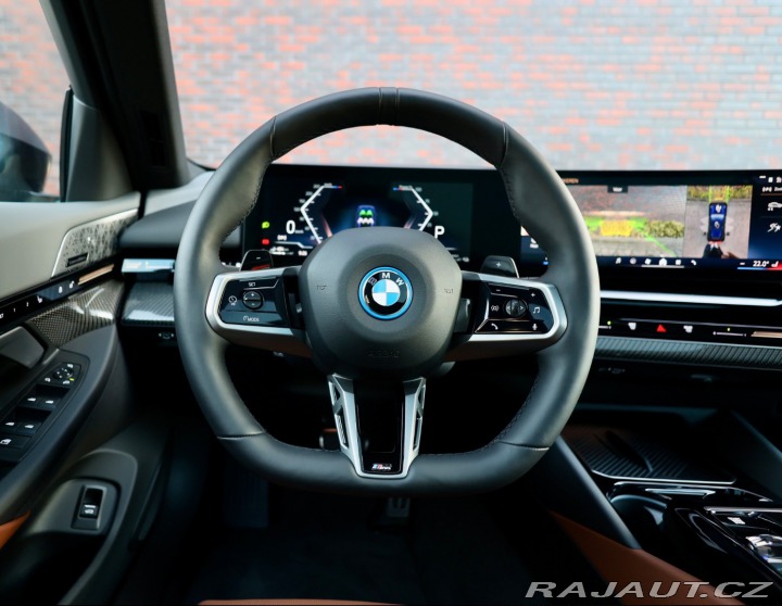 BMW 5 Touring 530e xDrive M SP 2024
