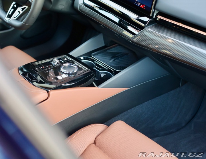 BMW 5 Touring 530e xDrive M SP 2024