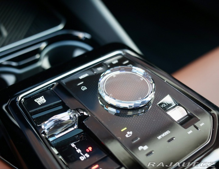 BMW 5 Touring 530e xDrive M SP 2024