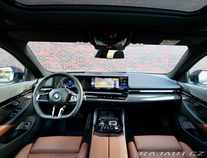 BMW 5 Touring 530e xDrive M SP 2024