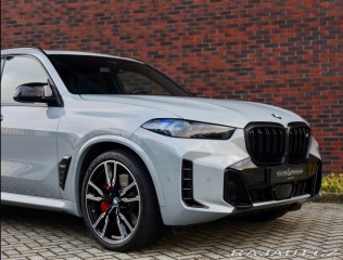 BMW X5 M60i xDrive 4.4 V8 M SPO 2023