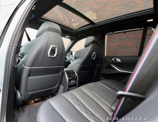 BMW X5 M60i xDrive 4.4 V8 M SPO 2023
