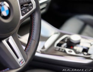 BMW X5 M60i xDrive 4.4 V8 M SPO 2023