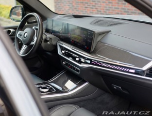 BMW X5 M60i xDrive 4.4 V8 M SPO 2023