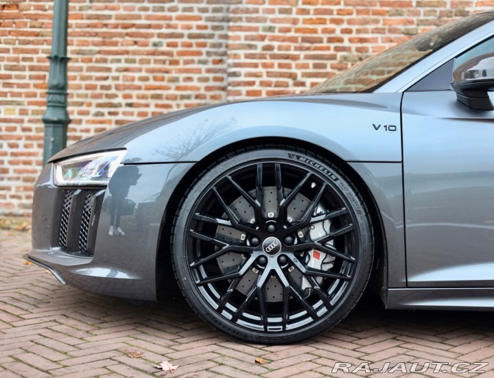 Audi R8 5.2 FSI Quattro V10 Plus 2015