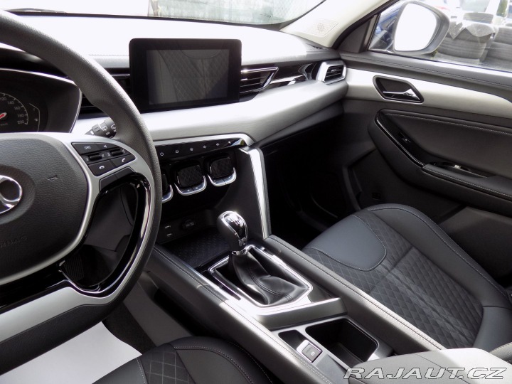Ostatní značky Ostatní modely BAIC X3 1.5T/Efficient-LED/DPH/ 2025
