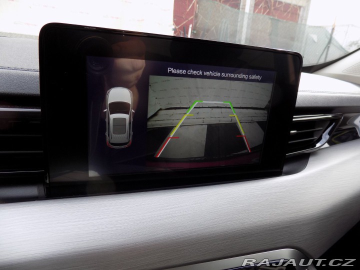 BAIC X3 1.5T/Efficient-LED/DPH/ 2025