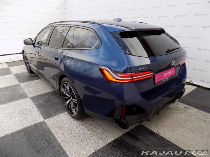 BMW 5 520d/xDrive/M-Sport/PANO/ 2024