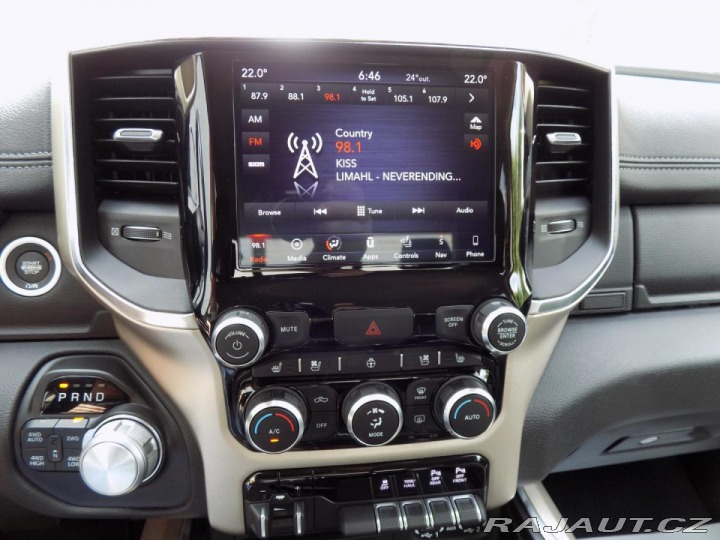 Dodge RAM 1500 5.7HEMI/LARAMIE/LED/ 2019