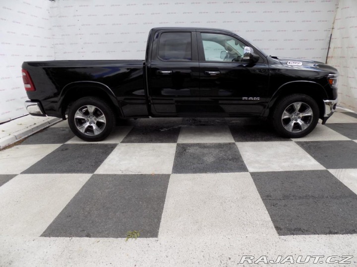 Dodge RAM 1500 5.7HEMI/LARAMIE/LED/ 2019