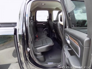 Dodge RAM 1500 5.7HEMI/LARAMIE/LED/ 2019
