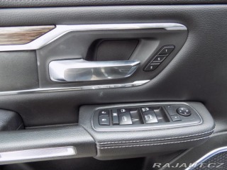 Dodge RAM 1500 5.7HEMI/LARAMIE/LED/ 2019