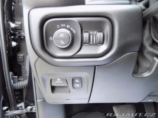 Dodge RAM 1500 5.7HEMI/LARAMIE/LED/ 2019