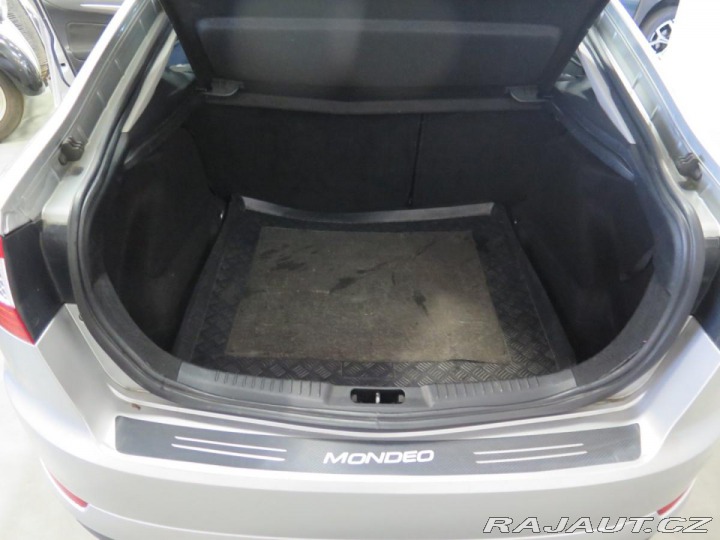 Ford Mondeo 2.0TDCi,klima, výhřev 2009