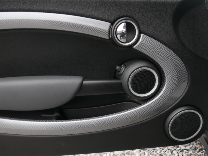 Mini Cooper S 1,6i Turbo 128kW Navi 2010