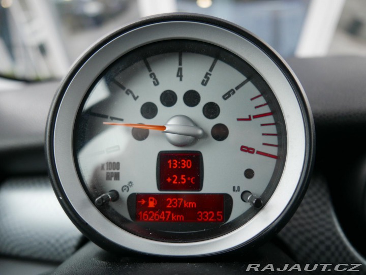 Mini Cooper S 1,6i Turbo 128kW Navi 2010