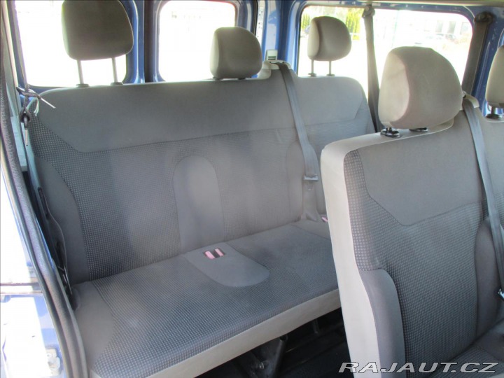 Opel Vivaro 2,0 CDTI L2H1 2.9T bez ko 2010