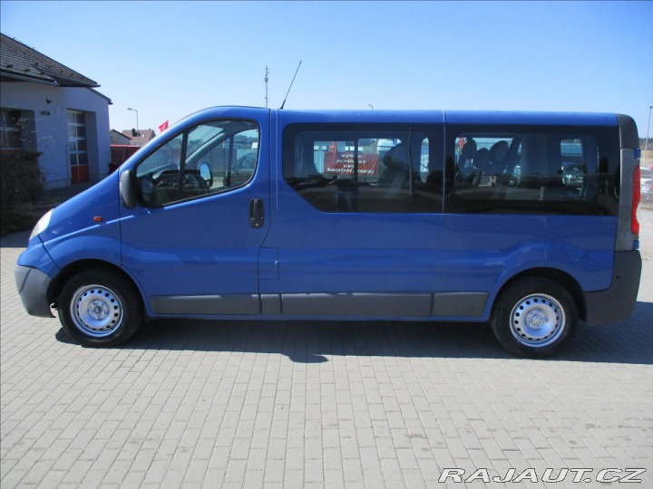 Opel Vivaro 2,0 CDTI L2H1 2.9T bez ko 2010