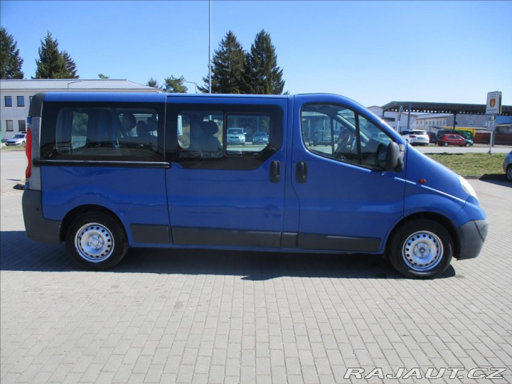 Opel Vivaro 2,0 CDTI L2H1 2.9T bez ko 2010