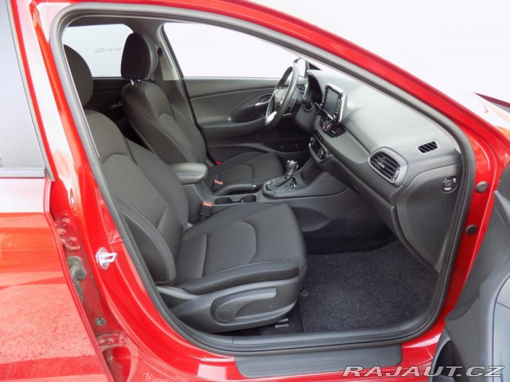 Hyundai i30 1.4 T-GDi rezervace 2017