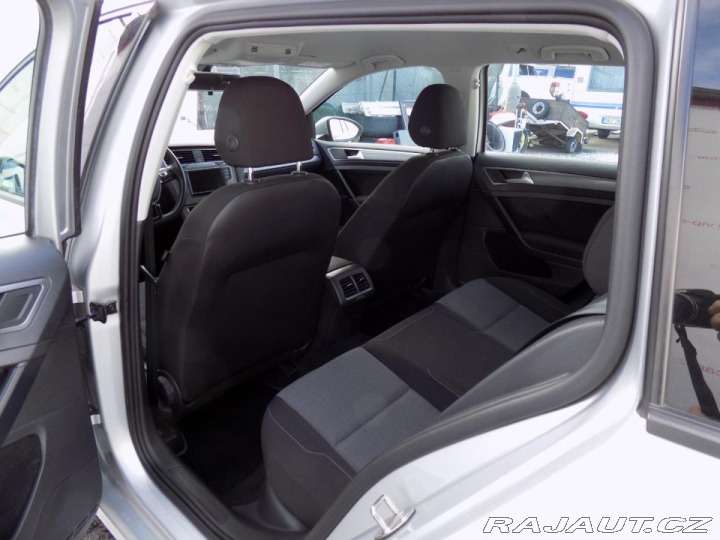 Volkswagen Golf 1.6TDI/1.Majitel/Klimatiz 2016