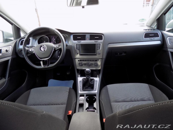 Volkswagen Golf 1.6TDI/1.Majitel/Klimatiz 2016