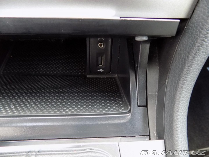 Volkswagen Golf 1.6TDI/1.Majitel/Klimatiz 2016