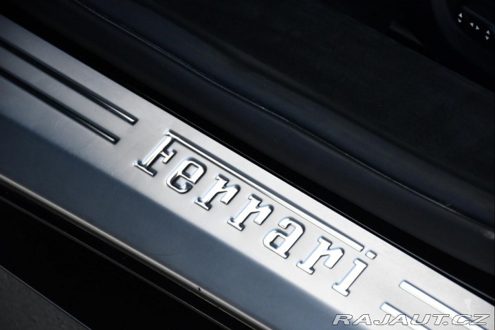 Ferrari 458 ITALIA LIFT 2010