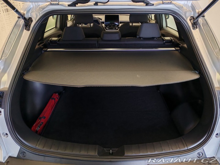 Toyota Corolla Cross 2.0 Hybrid Comfort Busin 2023
