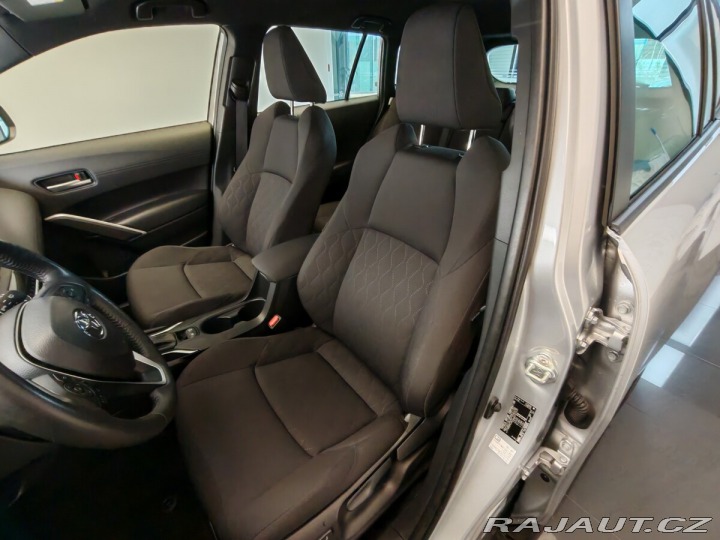Toyota Corolla Cross 2.0 Hybrid Comfort Busin 2023