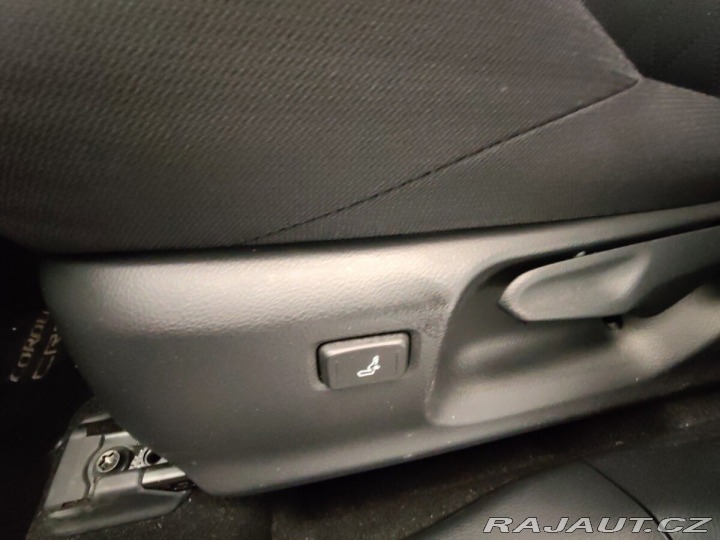 Toyota Corolla Cross 2.0 Hybrid Comfort Busin 2023