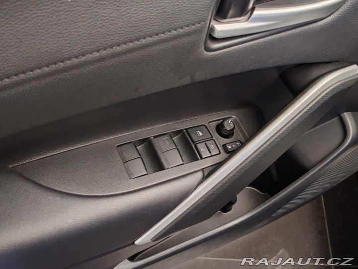 Toyota Corolla Cross 2.0 Hybrid Comfort Busin 2023